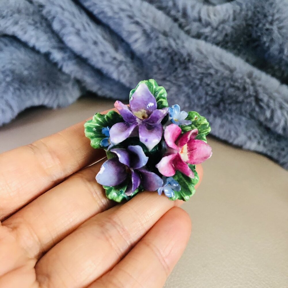 Vintage Crown Staffordshire England Bone China Flower Brooch Check Pic Chipped!